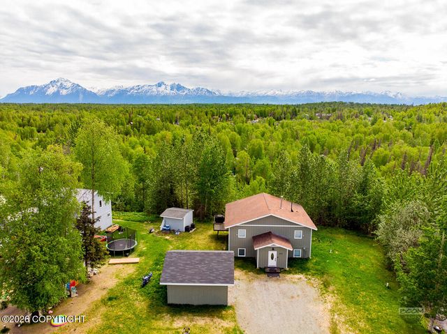 1550 E Raven Drive, Wasilla, AK 99654