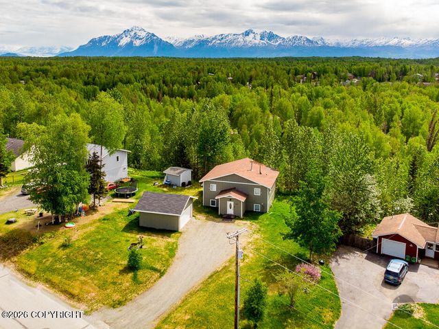 1550 E Raven Drive, Wasilla, AK 99654