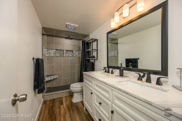 1550 E Raven Drive, Wasilla, AK 99654