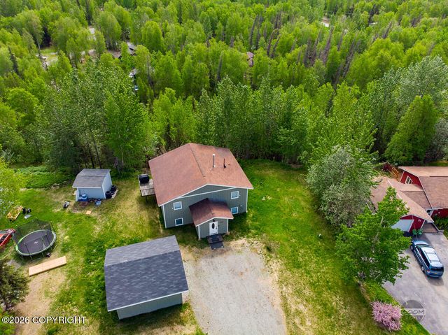 1550 E Raven Drive, Wasilla, AK 99654