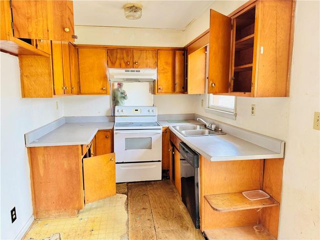 95 Melinda SE Way, Smyrna, GA 30082