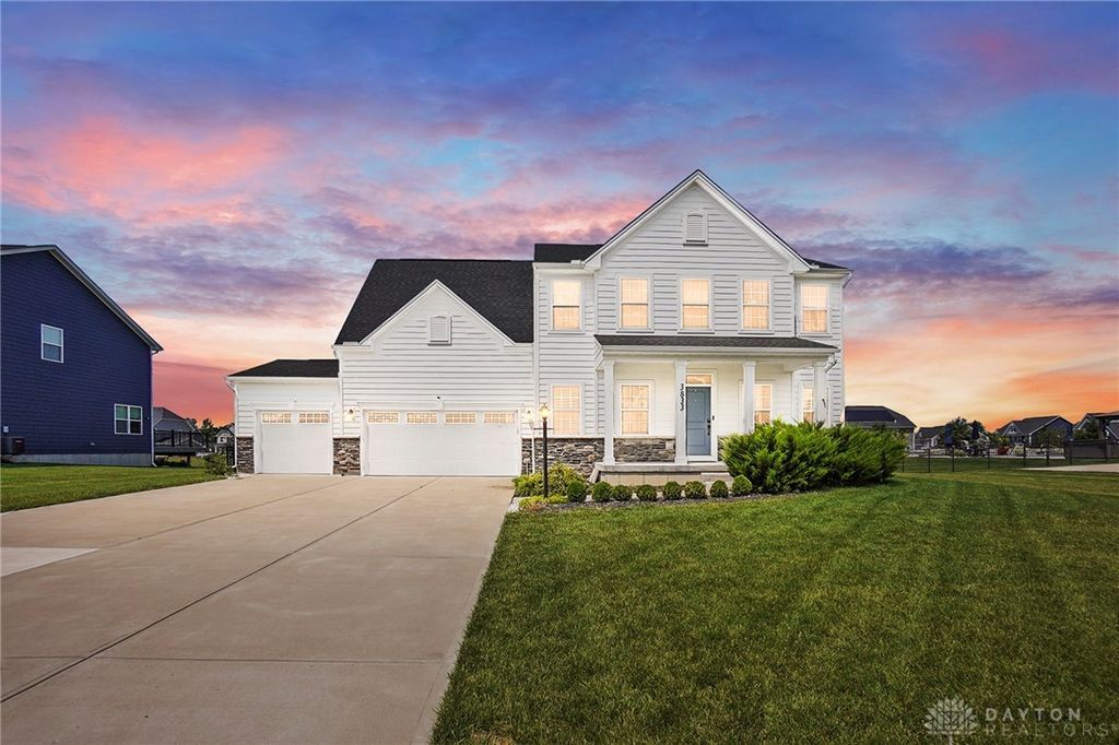 3833 Oak Creek Drive, Dayton, OH 45440