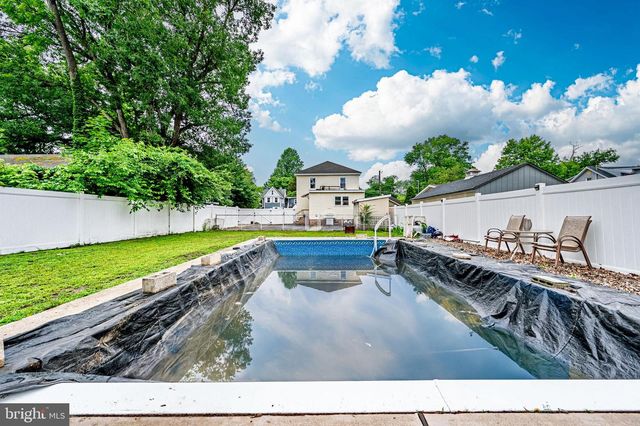 2 MULFORD AVE, Millville, NJ 08332