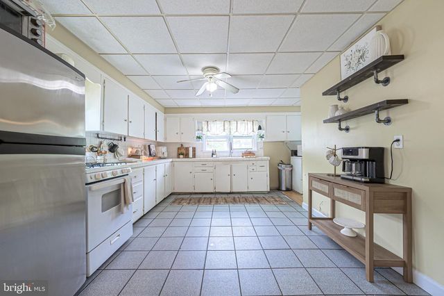 2 MULFORD AVE, Millville, NJ 08332