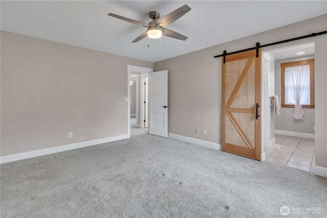 1125 S 258th Street, Des Moines, WA 98198