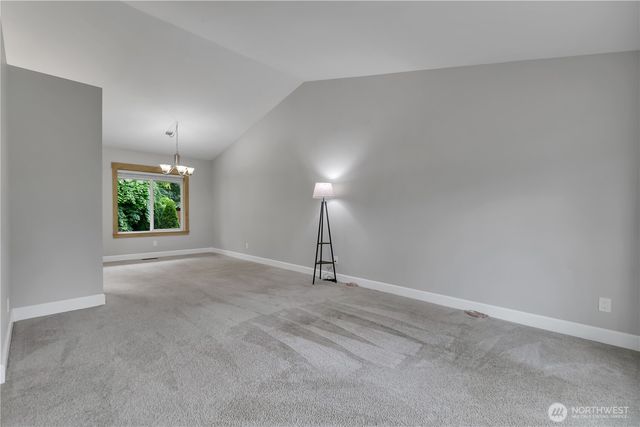 1125 S 258th Street, Des Moines, WA 98198