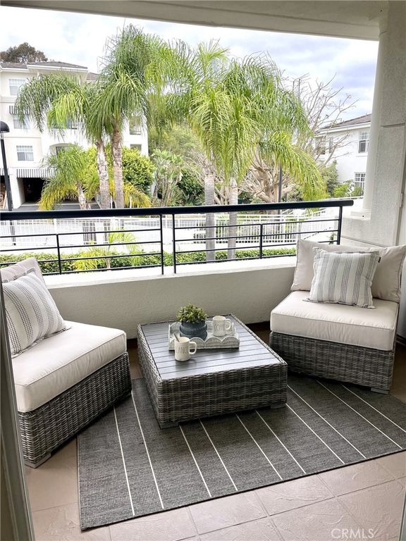 25432 Sea Bluffs Drive 302, Dana Point, CA 92629 — exterior