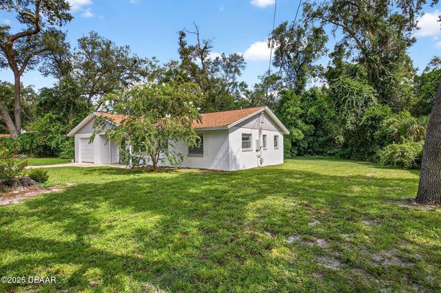 1751 Salvadore Street, Deland, FL 32720