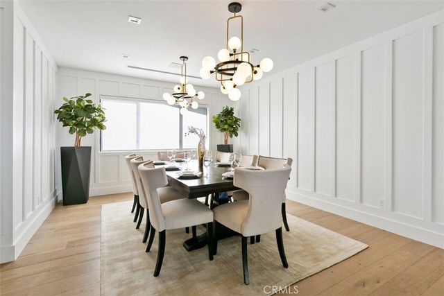 17269 Luverne Place, Encino, CA 91316