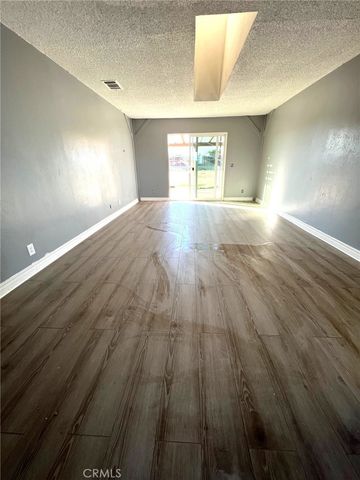 13280 Amargosa, Victorville, CA 92392