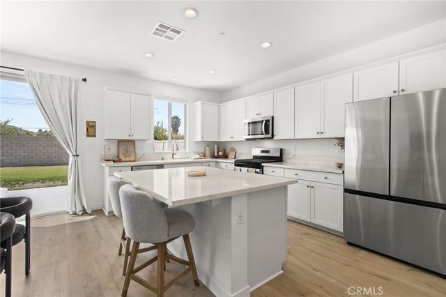4833 Stirrup Court, Hemet, CA 92545