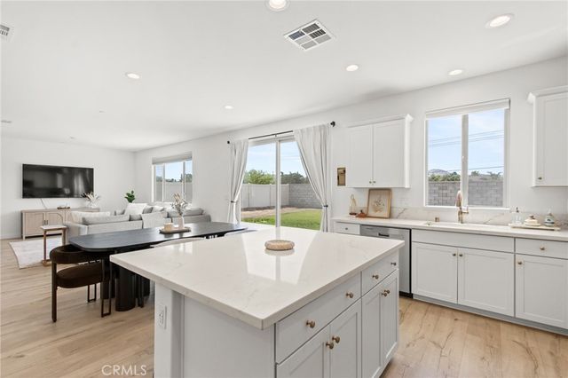 4833 Stirrup Court, Hemet, CA 92545