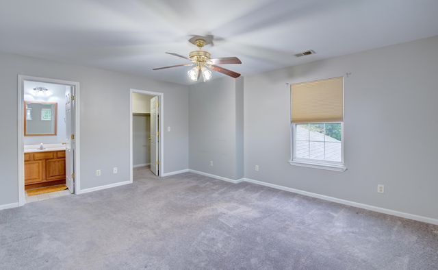 1239 Fox Hollow Drive, Chesterton, IN 46304