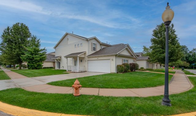 1239 Fox Hollow Drive, Chesterton, IN 46304