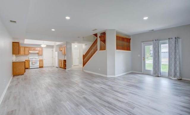 1239 Fox Hollow Drive, Chesterton, IN 46304