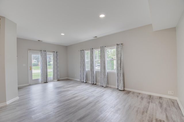 1239 Fox Hollow Drive, Chesterton, IN 46304