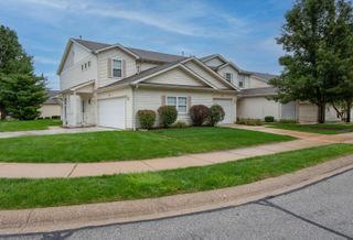 1239 Fox Hollow Drive, Chesterton, IN 46304