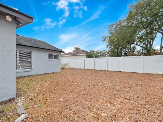 6131 SPARLING HILLS CIRCLE, Orlando, FL 32808