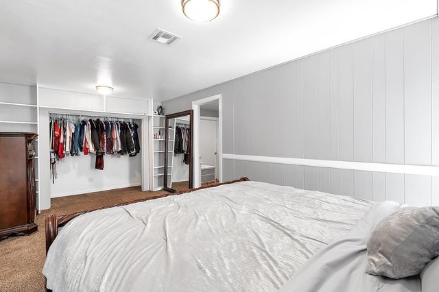 4301 E Clark St, Wichita, KS 67218