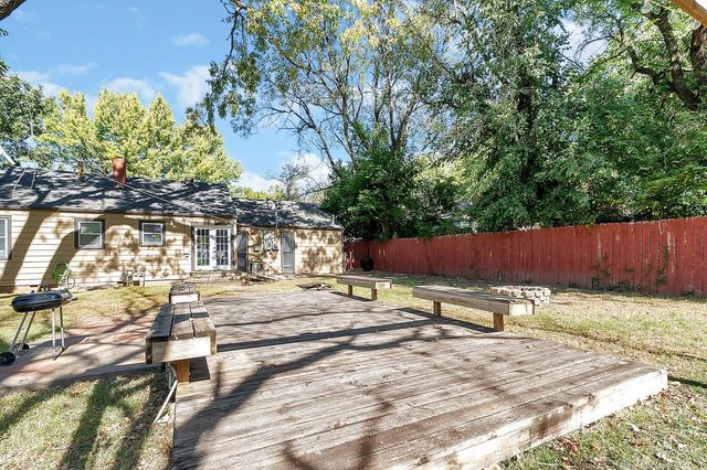 4301 E Clark St, Wichita, KS 67218