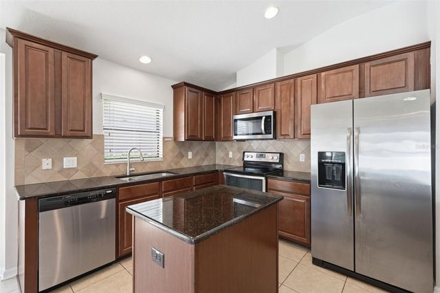 32111 GARDEN ALCOVE LOOP, Wesley Chapel, FL 33545