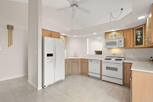 911 Westminster Lane, Munster, IN 46321