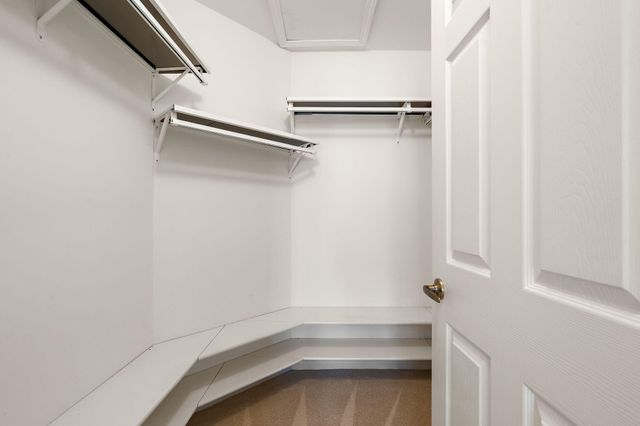 911 Westminster Lane, Munster, IN 46321