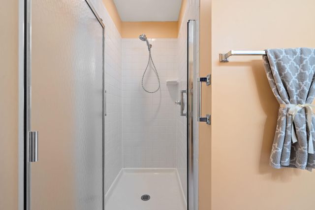 911 Westminster Lane, Munster, IN 46321