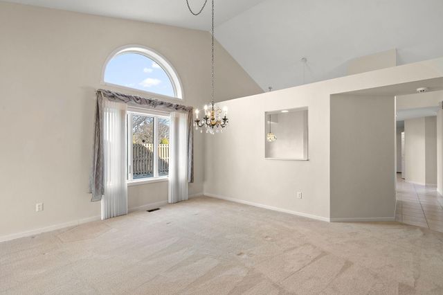 911 Westminster Lane, Munster, IN 46321