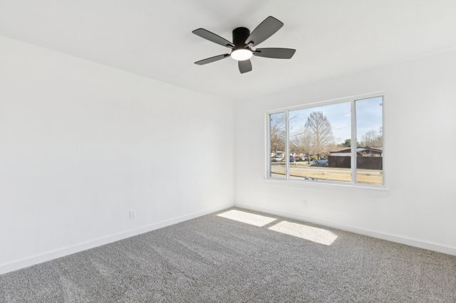 10325 Maylee Boulevard, Dallas, TX 75228