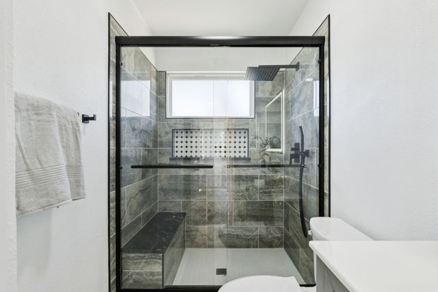 10325 Maylee Boulevard, Dallas, TX 75228