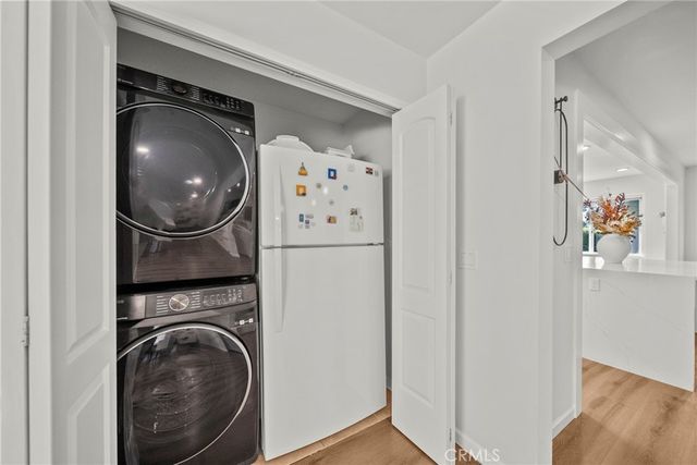 16515 16517 Index, Granada Hills, CA 91344