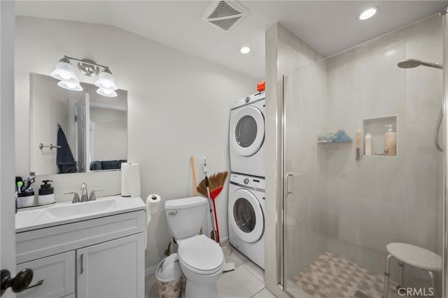 16515 16517 Index, Granada Hills, CA 91344