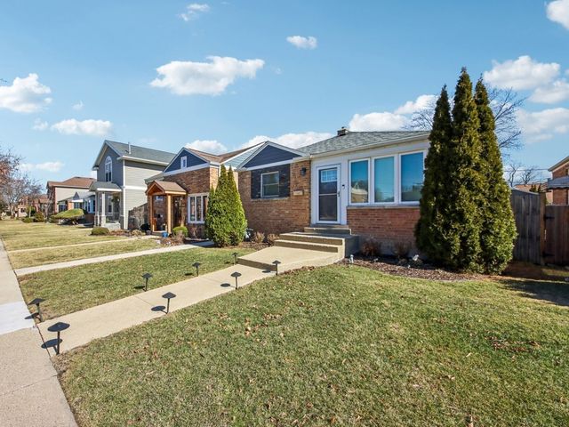 2535 West Street, River Grove, IL 60171