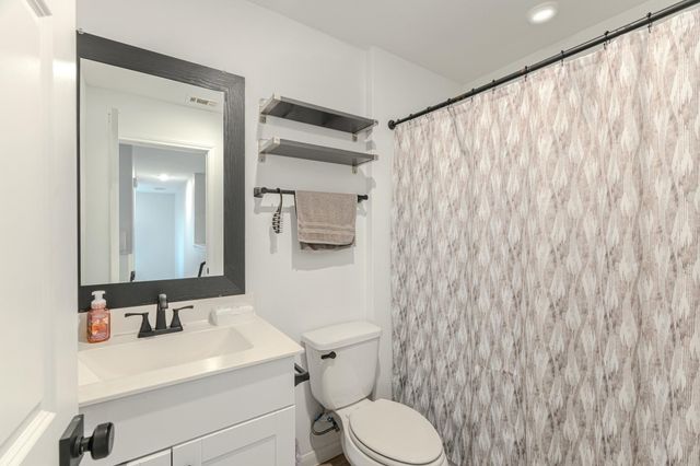 7309 Hobby Wind Ridge Drive, Houston, TX 77075