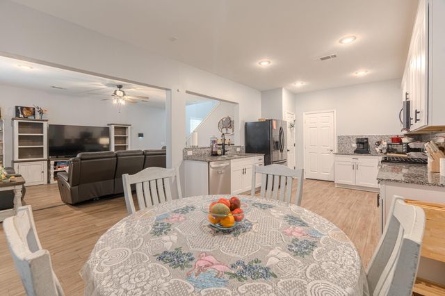 7309 Hobby Wind Ridge Drive, Houston, TX 77075