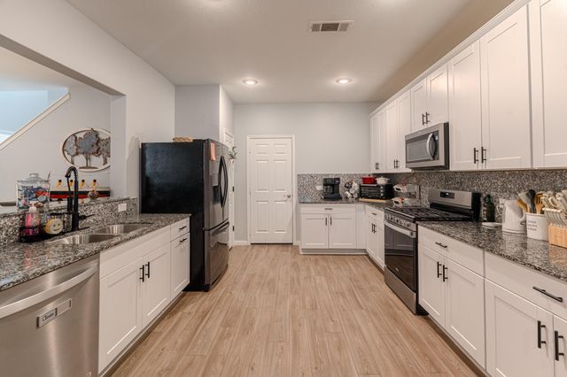 7309 Hobby Wind Ridge Drive, Houston, TX 77075