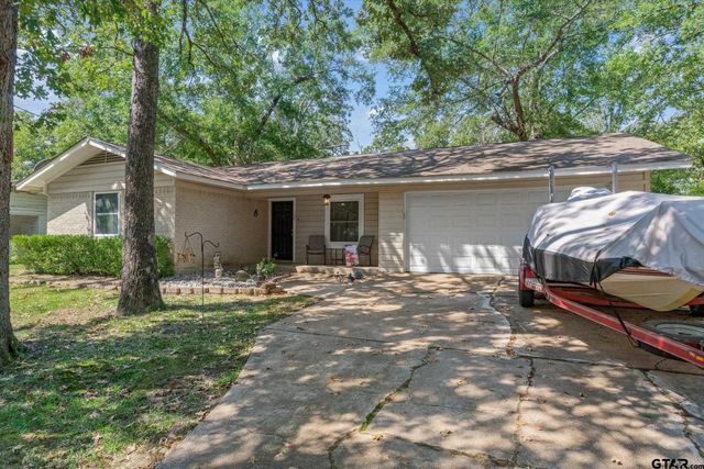 1209 Lakeside Drive, Grand Saline, TX 75140