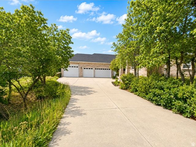 670 S OAK DR, Woodland Hills, UT 84653