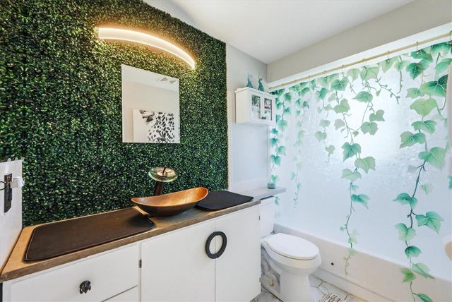 18461 BURKHOLDER CIRCLE, Port Charlotte, FL 33948