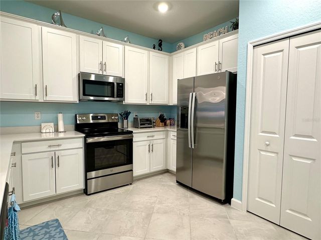 8752 SAINT KITTS CIRCLE, Englewood, FL 34224