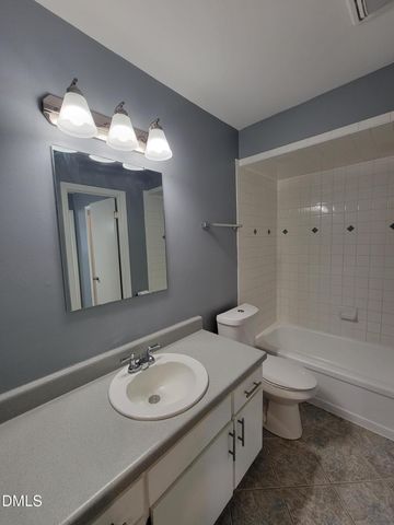 6303 New Market Way, Raleigh, NC 27615