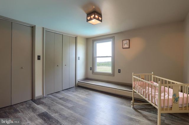6767 SCHOOLHOUSE RD, Hershey, PA 17033