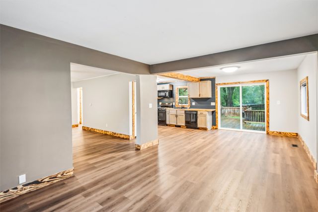 7302 SW 16th Street, Des Moines, IA 50315