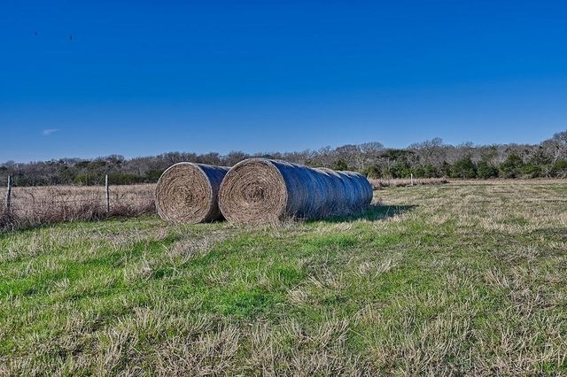 1440 Fm 2434, Weimar, TX 78962