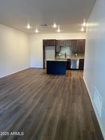 2950 W Presidio Drive 102, Flagstaff, AZ 86001