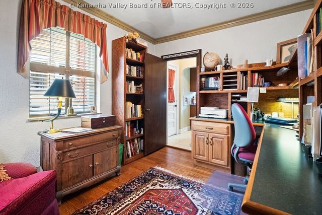 1012 Edgewood Drive, Charleston, WV 25302