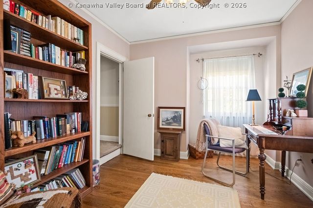 1012 Edgewood Drive, Charleston, WV 25302