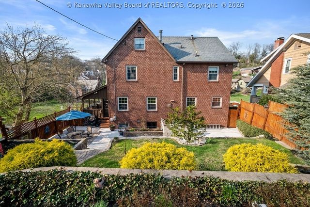 1012 Edgewood Drive, Charleston, WV 25302