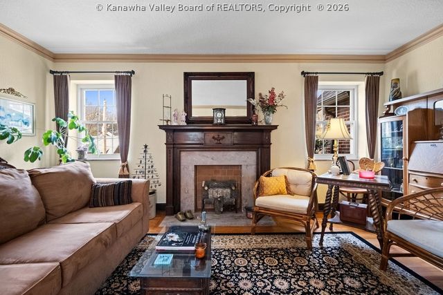 1012 Edgewood Drive, Charleston, WV 25302